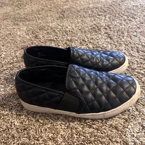 Black Steve Madden Loafers/Flats